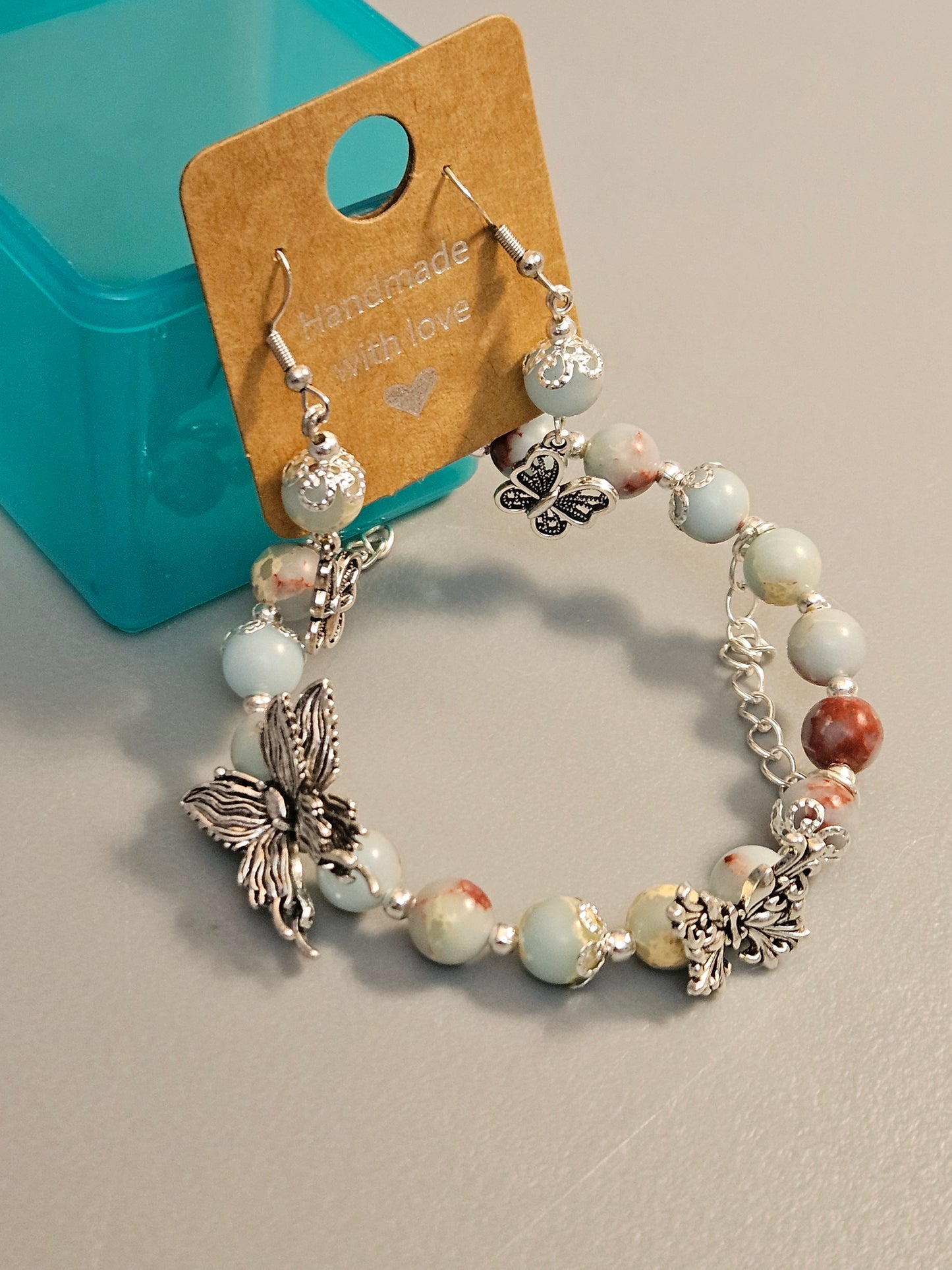 Stone beaded Bangles (8mm) with beautiful decor.