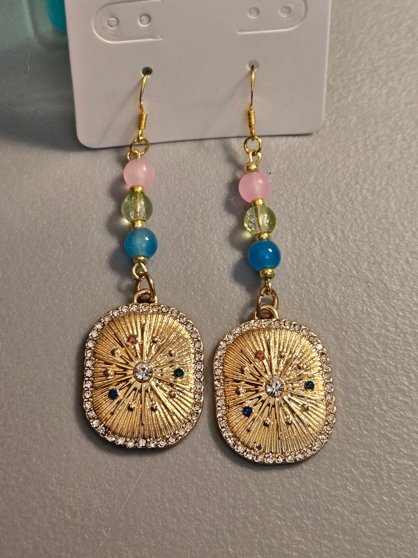 Nic's Earring Nook