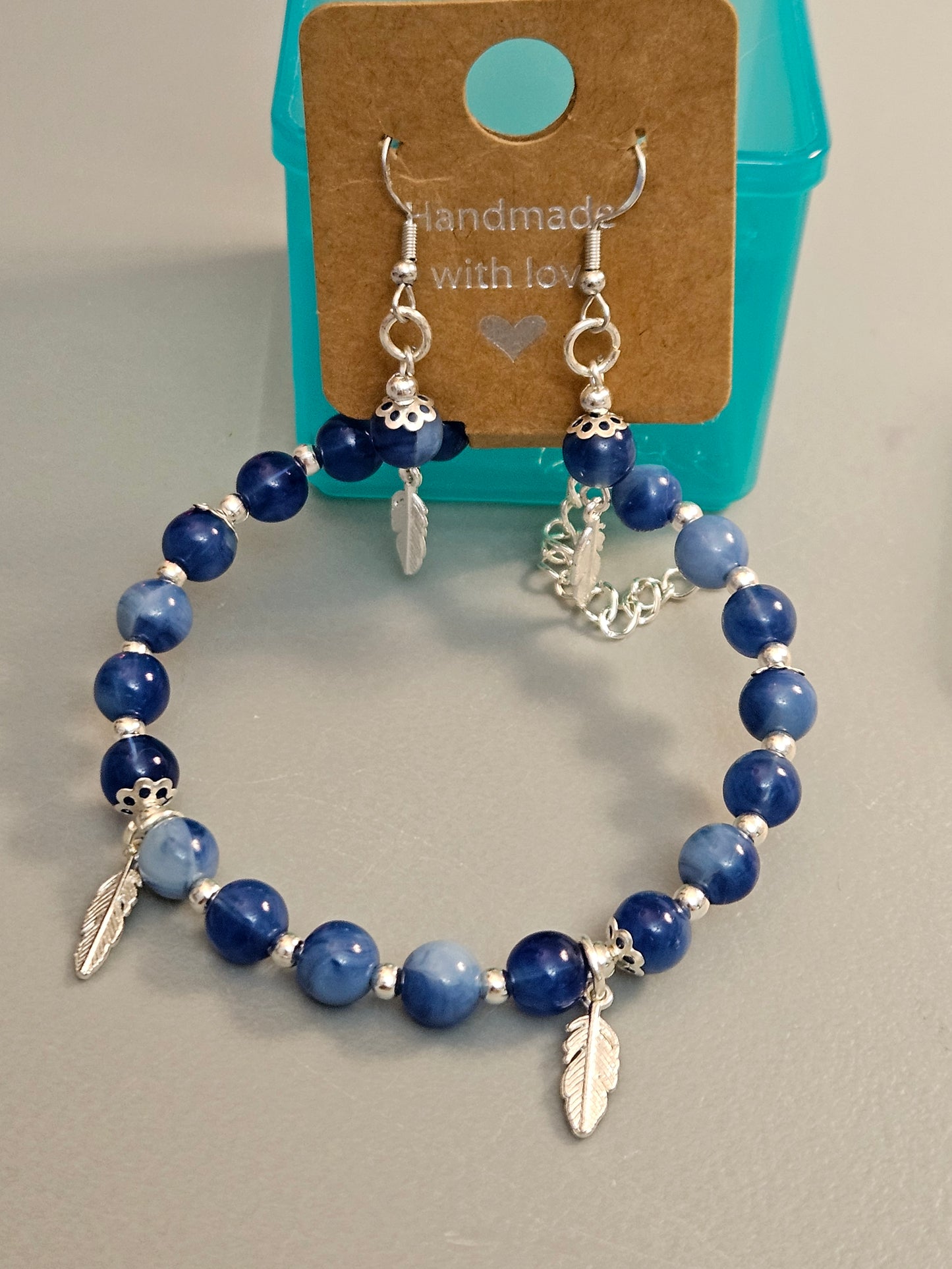 Stone beaded Bangles (8mm) with beautiful decor.