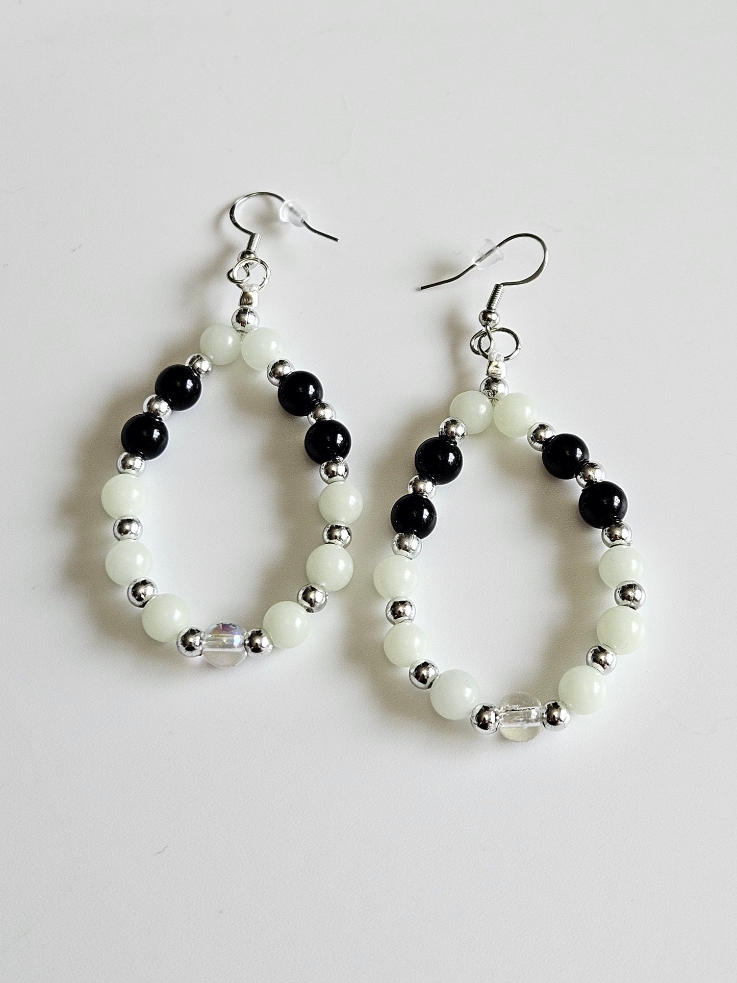 Waterdrop style dangle beaded earrings, s925