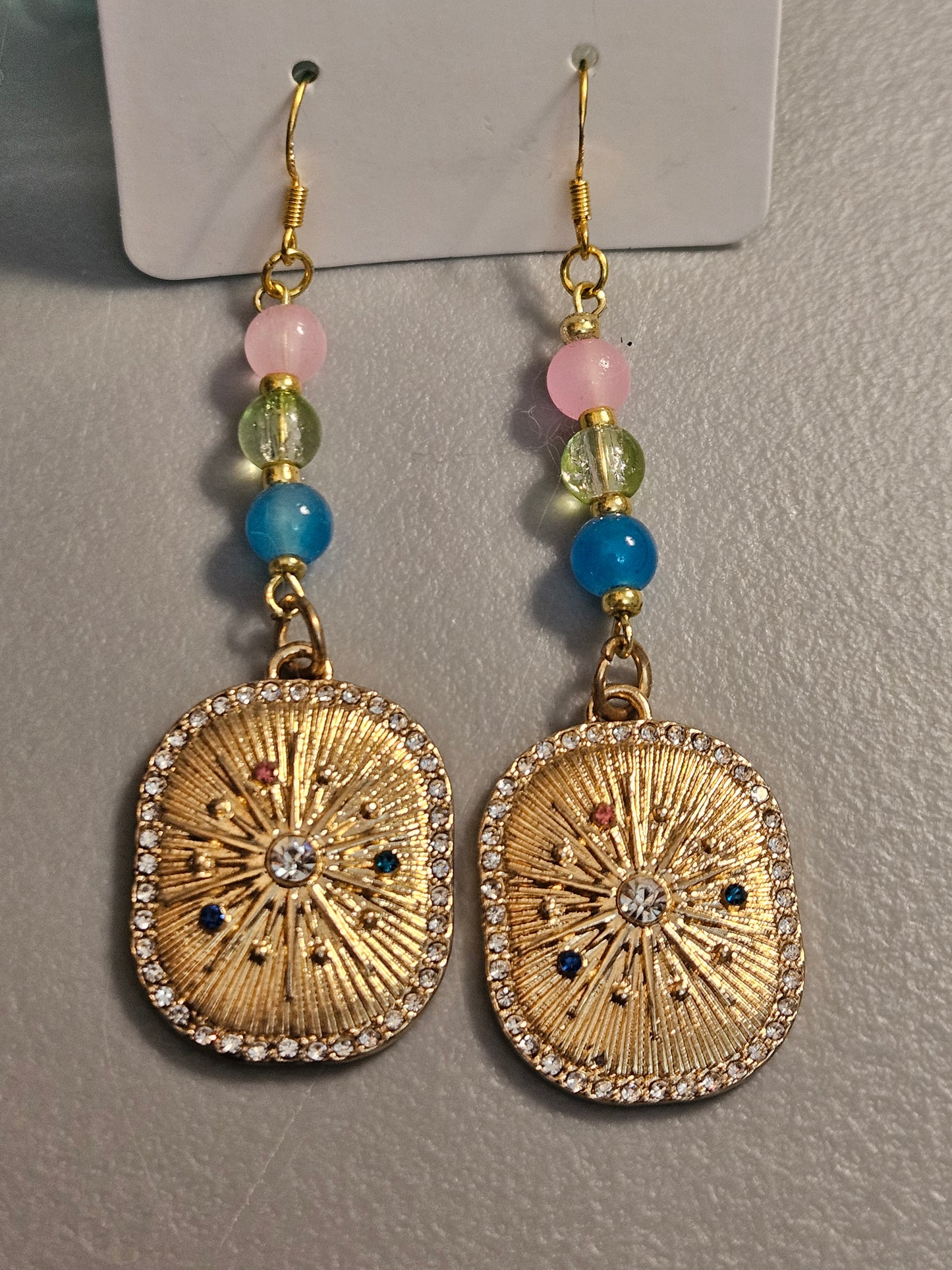 Nic's Earring Nook